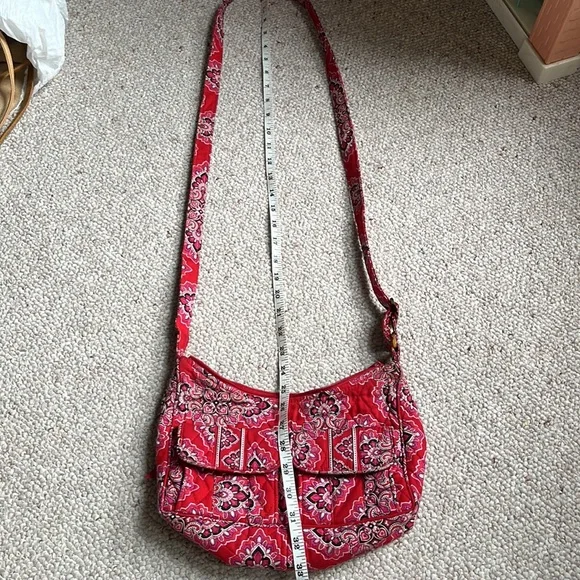 Vera Bradley red crossbody bag - Picture 6 of 8